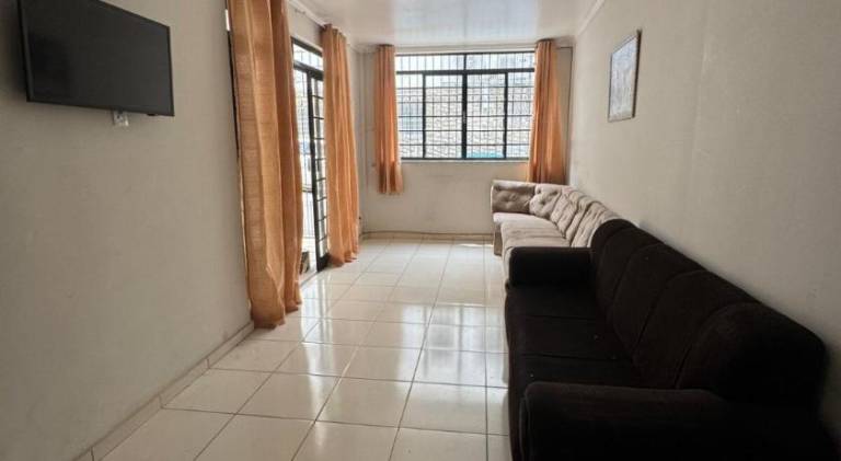 House with 1 room for 8 persons in Aparecida