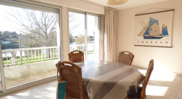 Apartment with 2 rooms for 6 persons — photo 3