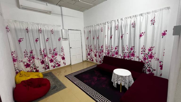 D Simpang Homestay