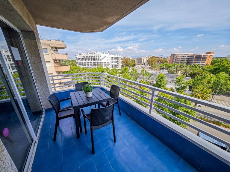Rental apartment with terrace & yard | Beach nearby | Pets allowed — photo 2
