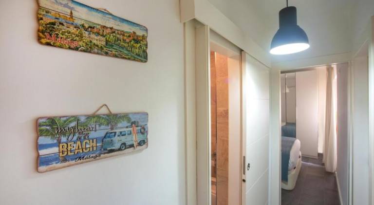 Holidays2Malaga Alta City center Renovated 2 bedrooms apartment WiFi — photo 2