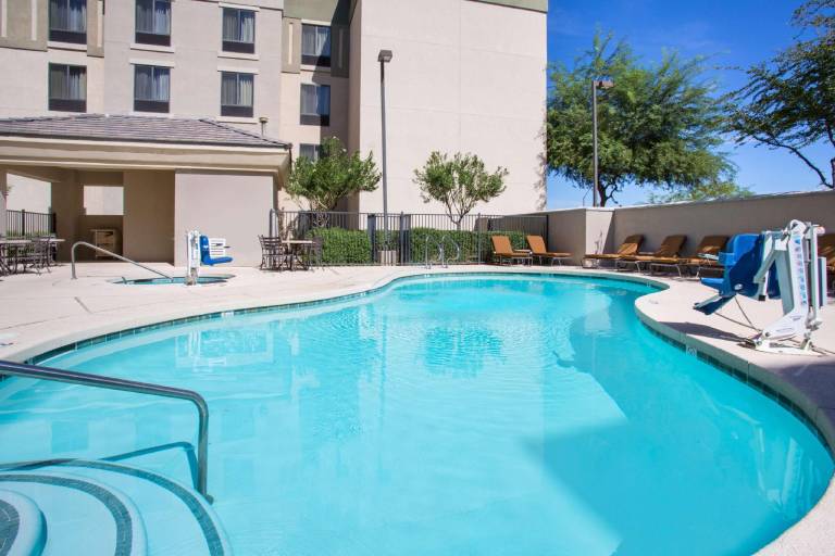 Homewood Suites by Hilton Phoenix-Avondale — photo 5