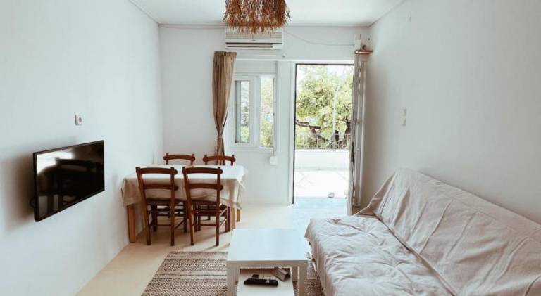 Apartment with patio | Next to the beach | Pets allowed — photo 2