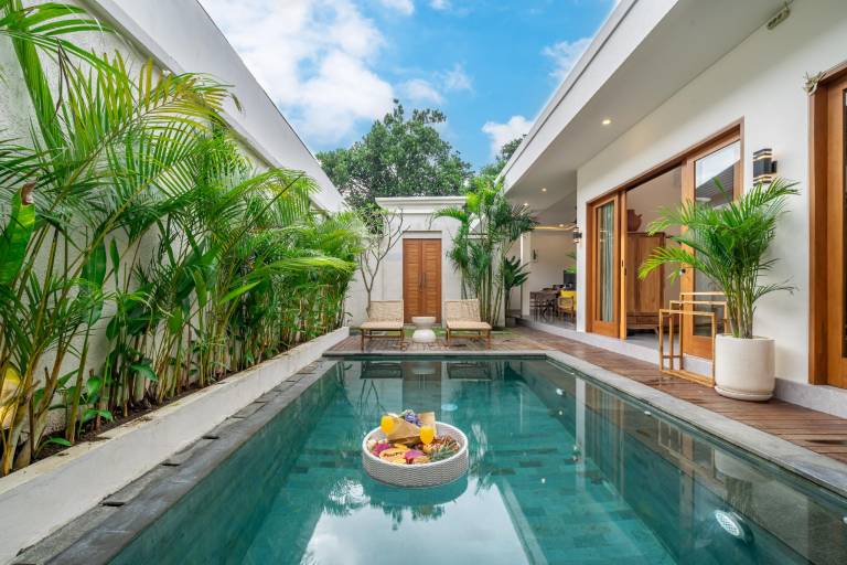 Villa with barbecue, garden & terrace | Perfect for remote work in Bali