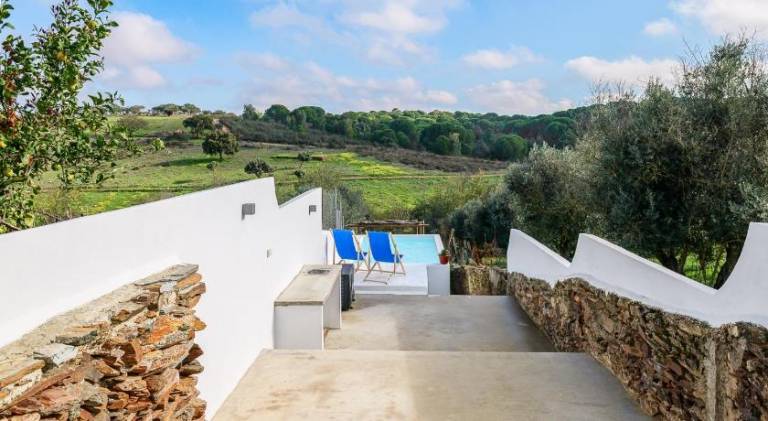 Fully equipped house with patio, private pool & garden | Pets allowed in Évora