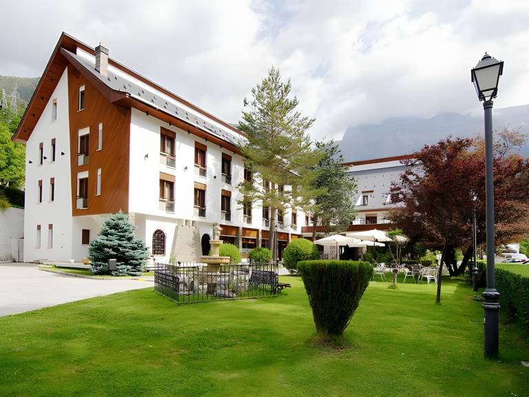 Silken Ordesa Hotel in Huesca