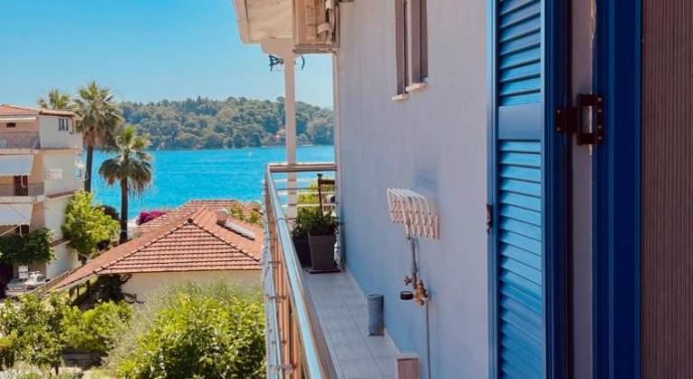 Charming apartment | Pets allowed in Lefkada