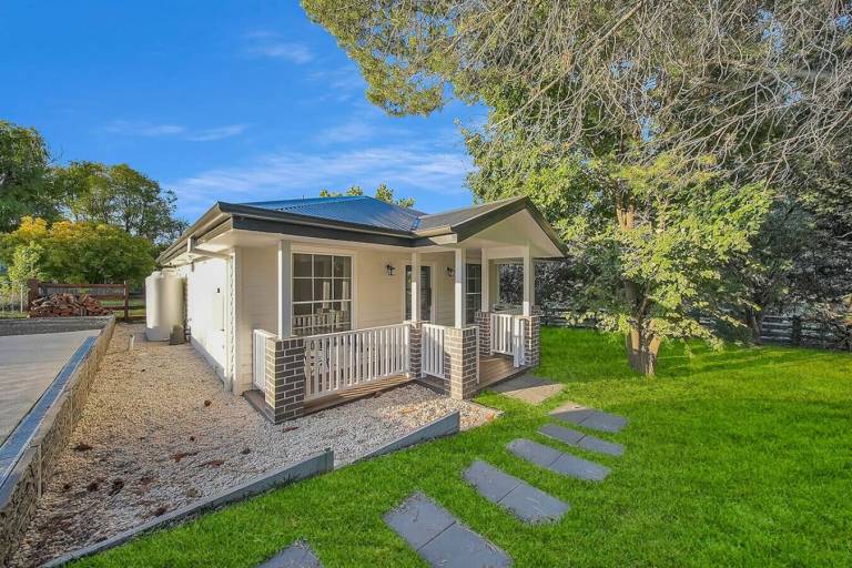 House Bathurst