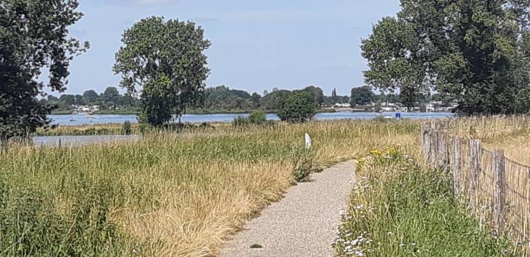 Privatzimmer Maasbommel