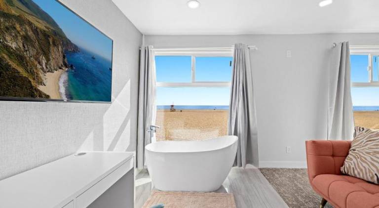 Holiday apartment with 2 rooms for 4 persons in Newport
