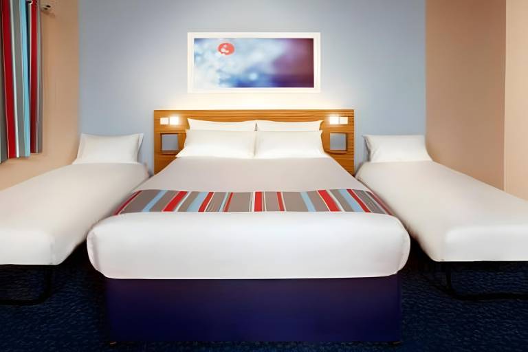 Travelodge Caernarfon — photo 3