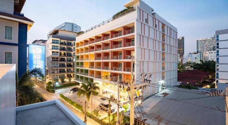 Villa with pool & hot tub | Next to Walking Street — photo 3