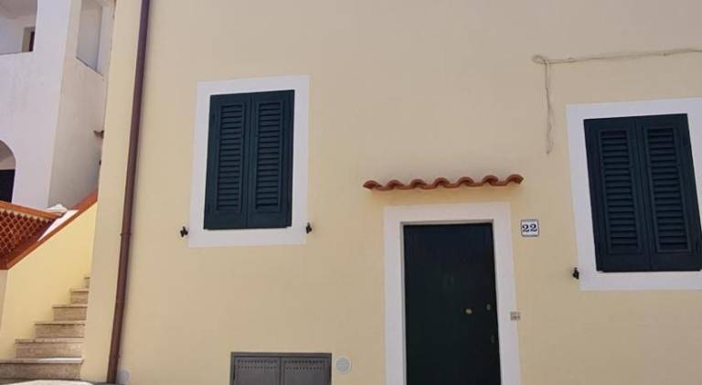 Holiday apartment with 3 rooms for 5 persons — photo 4