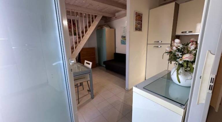 3 min to Beach Apt AC w Garden or Balcony - Il Lupo Affitta — photo 3