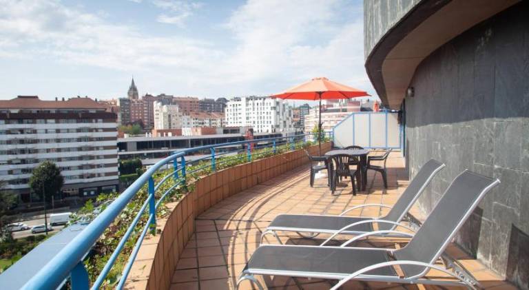 Serviced apartment with terrace | Dogs allowed — photo 4