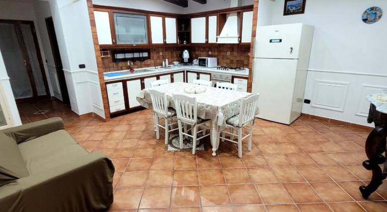 Holiday apartment with patio — photo 3