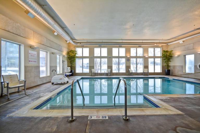 Hyatt Place Chicago Naperville Warrenville