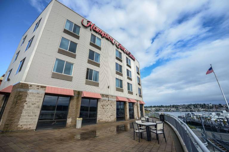 Hampton Inn & Suites Bremerton in Bremerton, WA