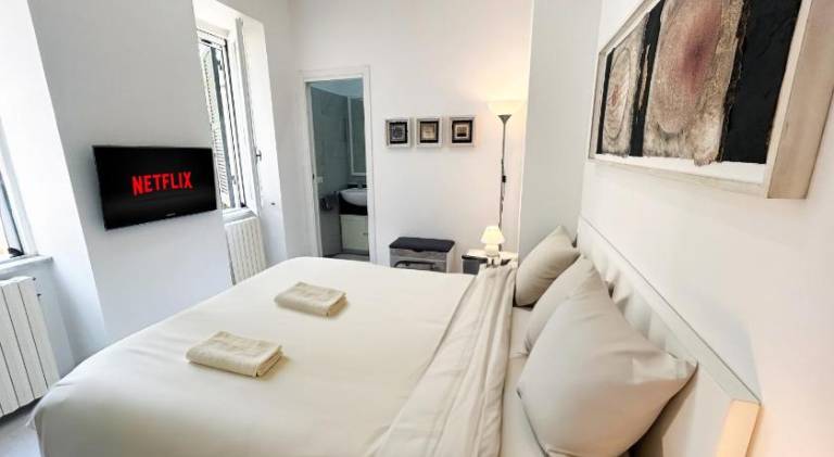 Rental apartment with 1 room for 2 persons in Latina