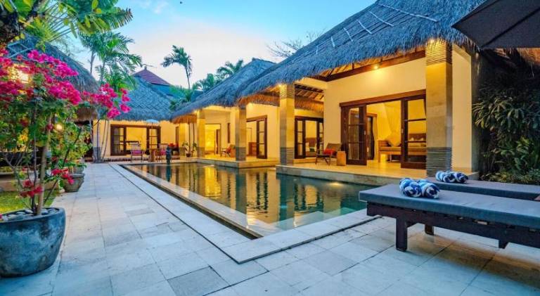 Villa with pool in Kuta