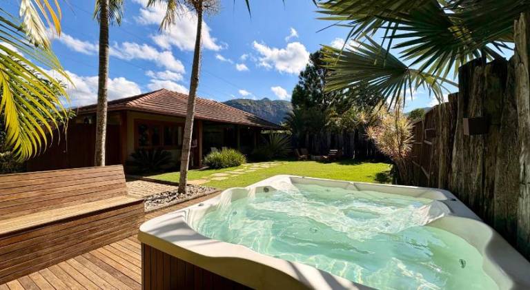 Chalet Monte Boa Vista - Aconchego na Serra com Hidromassagem Exclusiva in Teresópolis