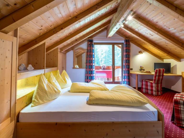 Doppelbettzimmer