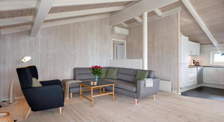 Beautiful Sea-View Holiday Home Near Ebeltoft Perfect For A Relaxing Stay By The Danish Coast — photo 4