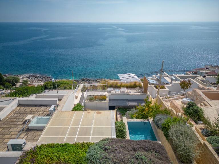 Villa Castro Marina
