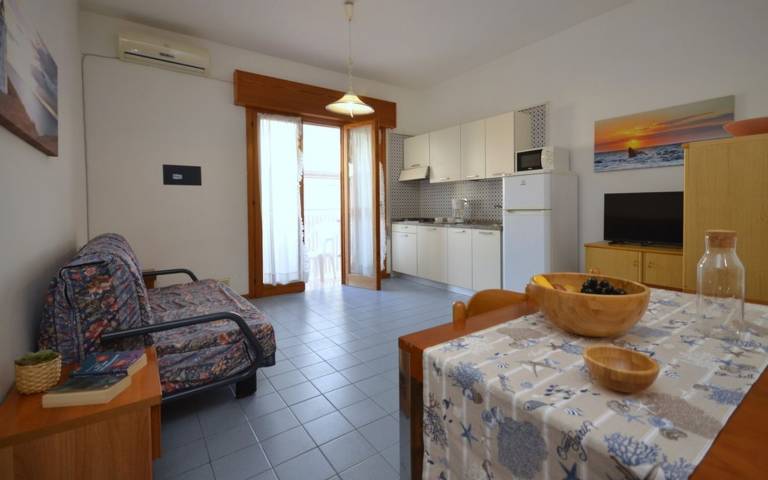 Studio with 1 room for 4 persons in Lignano Sabbiadoro