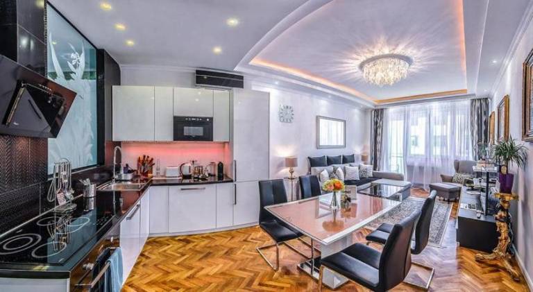 Ample rental apartment | Close to Buda Castle | Perfect for remote work | Pets are welcome — photo 4