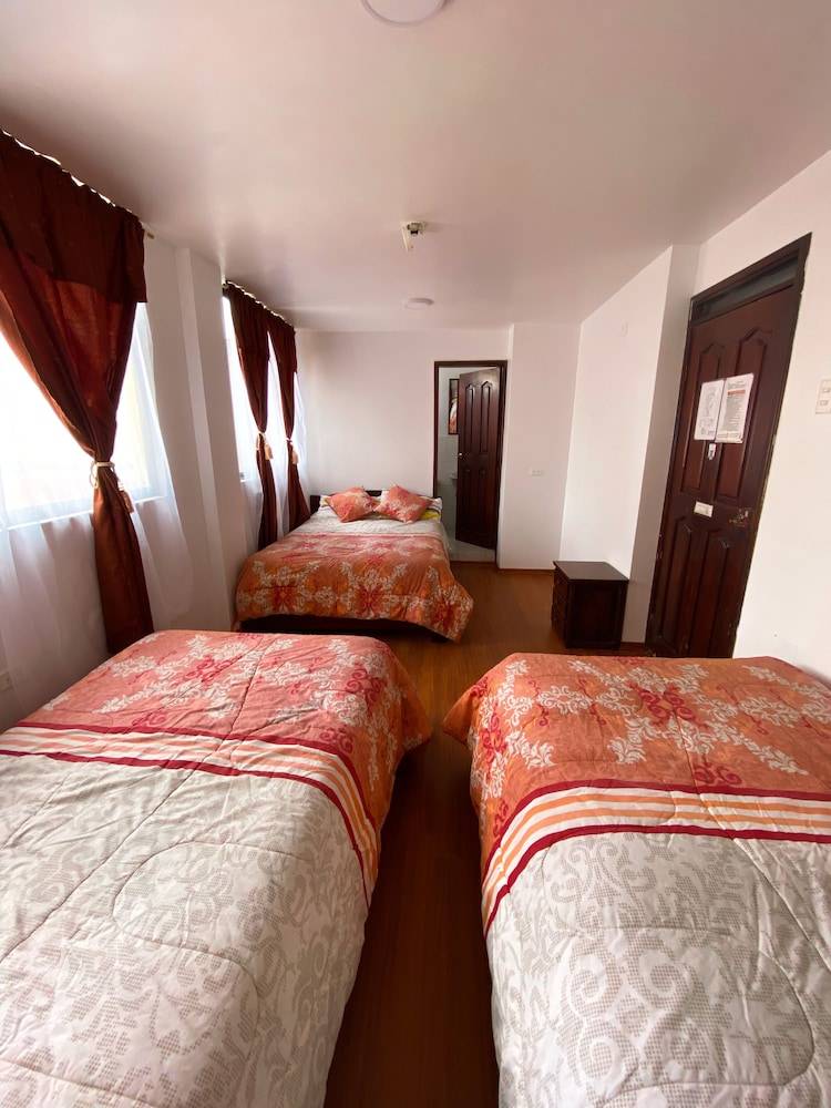 Hostel La Alameda