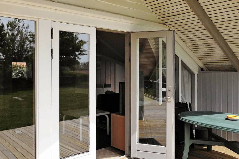 House with garden, terrace & barbeque — photo 2