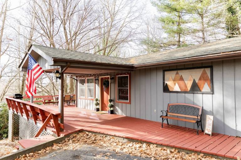 Cabin Linville