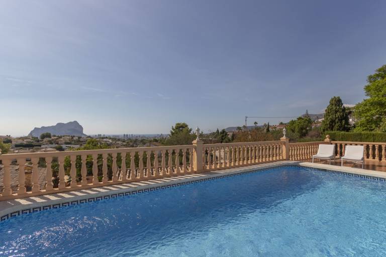 Family-friendly big villa with private pool, patio & yard | Sea view | Pet-friendly — photo 2