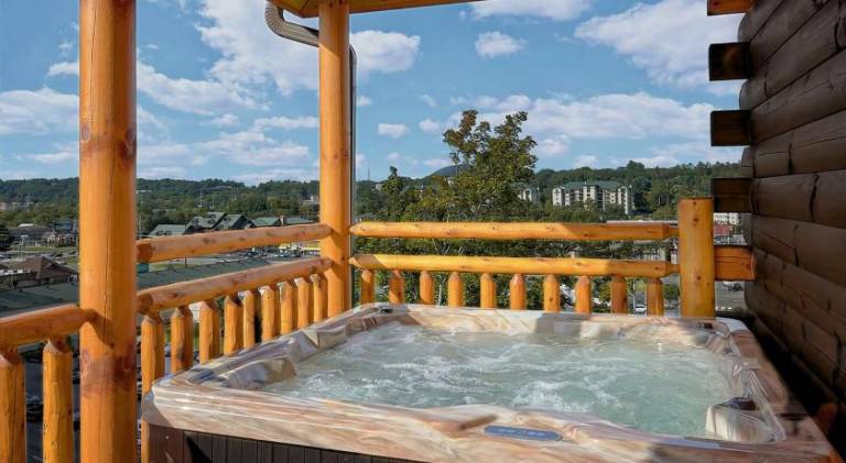Cabin Bliss Near Parkway, Hot Tub, Pool, Dogs OK — photo 2
