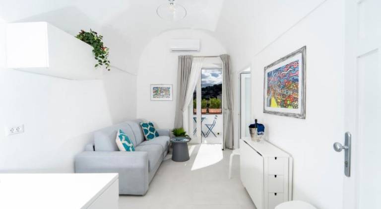 Apartment with 1 room for 4 persons in Anacapri