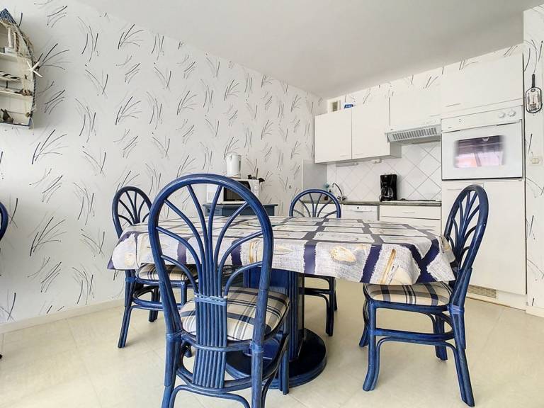 Rental apartment with 2 rooms for 6 persons — photo 5