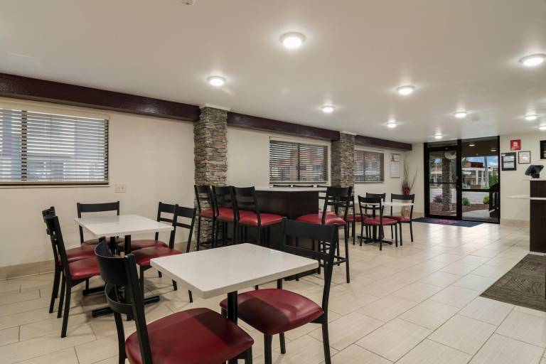 Red Roof Inn Chattanooga – Hamilton Place — photo 5