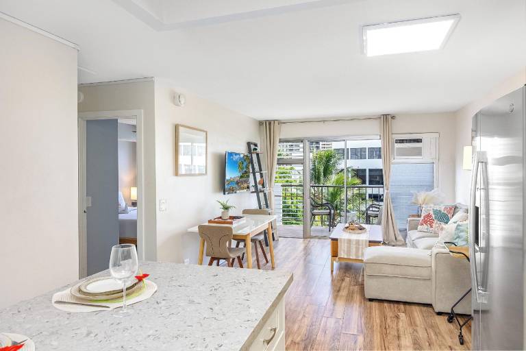 2BR/2BA Condos in Kuhio at Waikiki with Parking! — photo 3