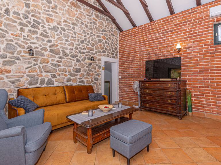 Fully equipped house with private pool, barbeque & terrace | Dogs allowed — photo 5
