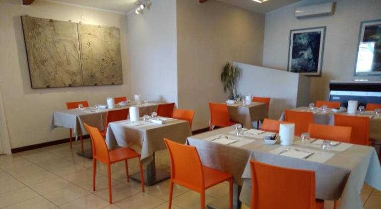 ALBERGO METAURO — photo 3