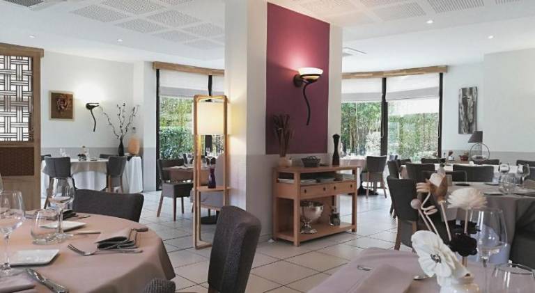 Logis Hotel Restaurant l'Oree Des Bois — photo 3