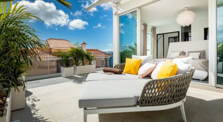Spacious villa with pool | Pet-friendly — photo 3