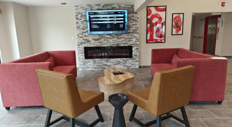 Hawthorn Extended Stay by Wyndham DFW Airport North — photo 3