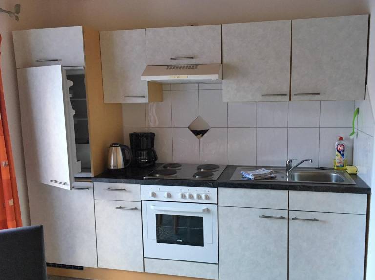 Apartment with 2 rooms for 6 persons — photo 4