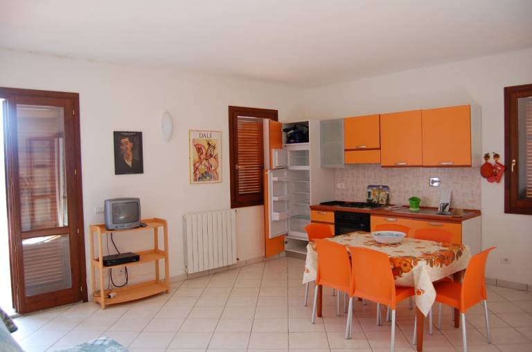 Child-friendly lovely apartment with barbecue | Pets allowed — photo 4
