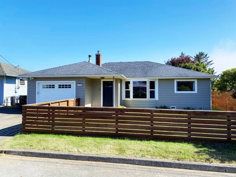 House Crescent City