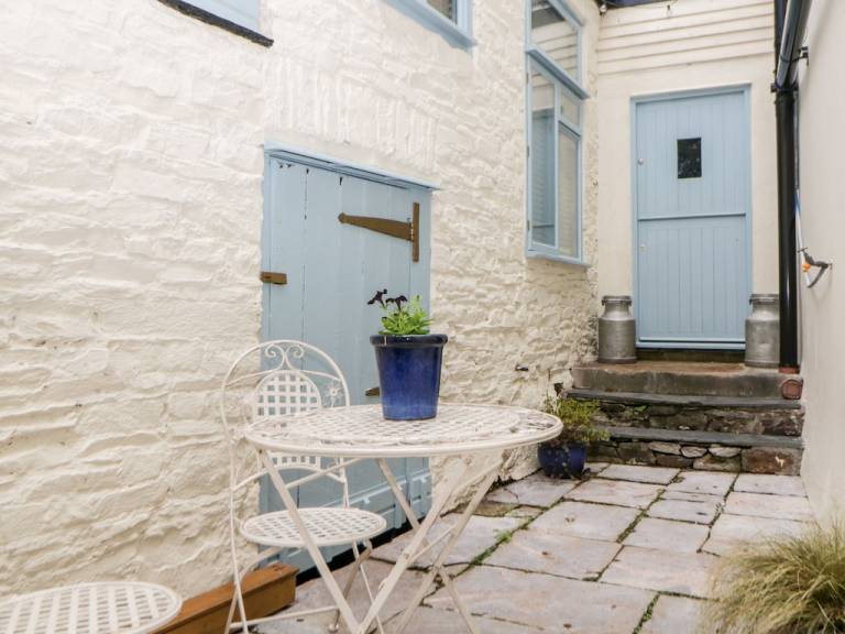 Cottage Torpoint