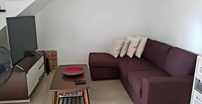 Vacation home with 3 rooms for 6 persons in Silang