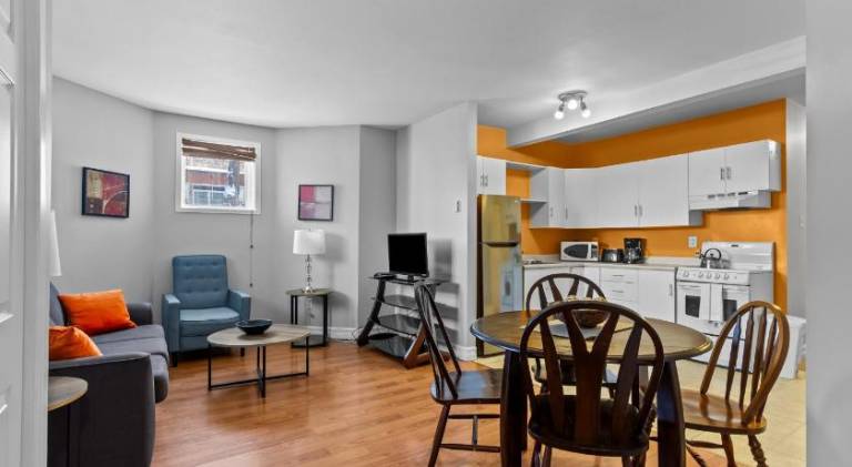 Wonderful serviced apartment | Pets are welcome — photo 3